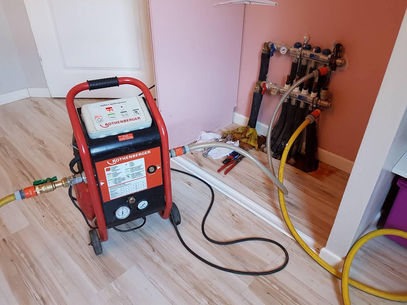 Orhanlı Vaillant Hermetik Şofben Kombi Bakımı
